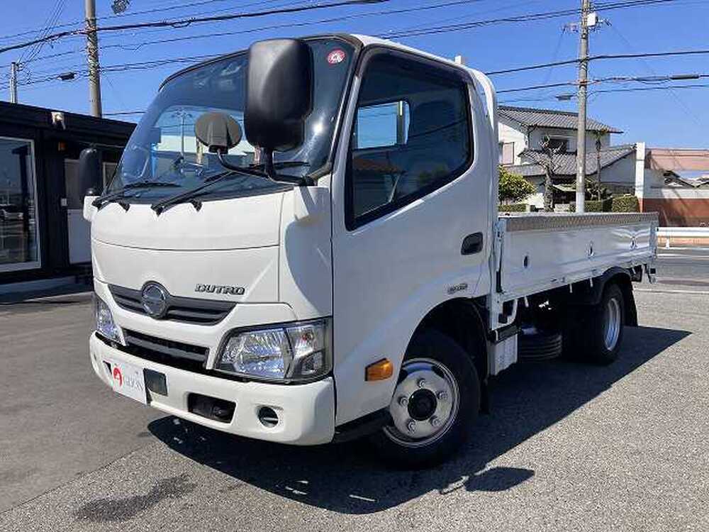 日野　デュトロ